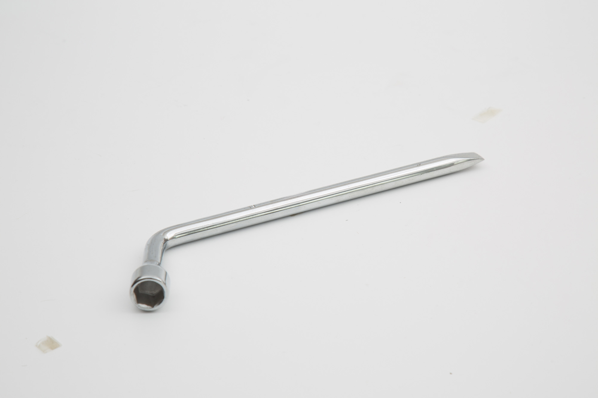 Bijon Anahtarı - Pipo Tipi - Tornavida Uçlu